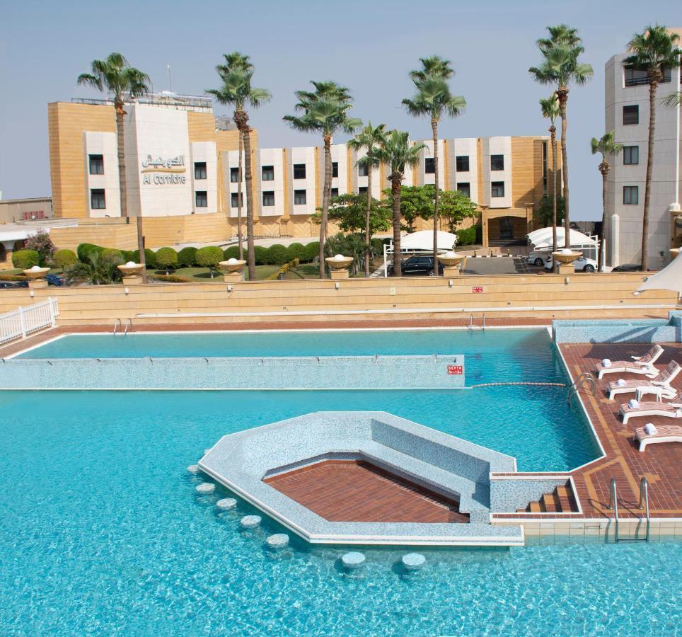 Al Corniche Hotel Jeddah Exterior photo Royal Beach Palace