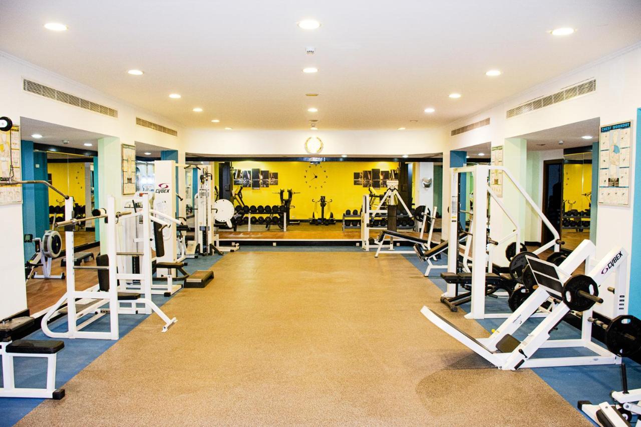 Al Corniche Hotel Jeddah Exterior photo The gym at the hotel